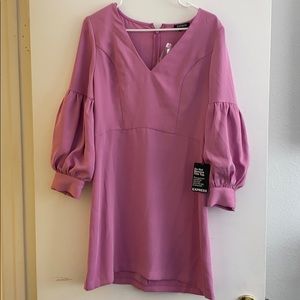 Dress with balloon sleeves